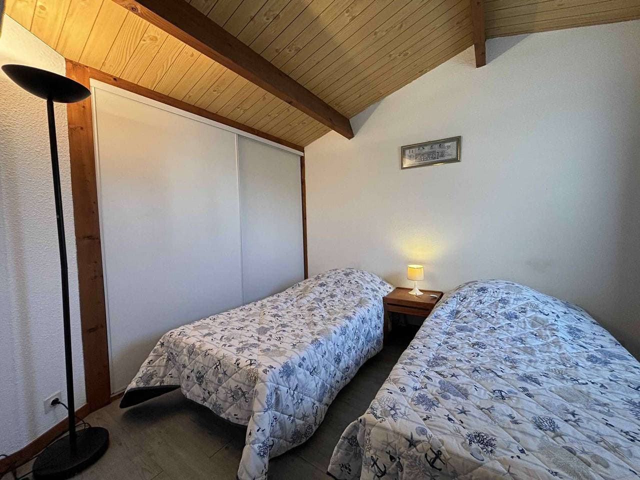 Foto 12 von 14: Familienhaus nahe Strand in Saint-Denis d'Oléron, eingezäunter Garten