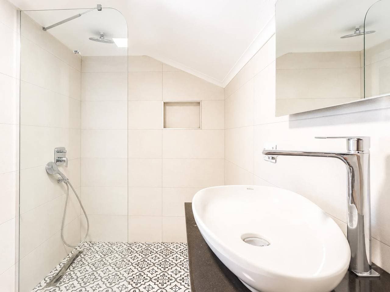Foto 10 von 19: Villa für 4 Personen mit Balkon