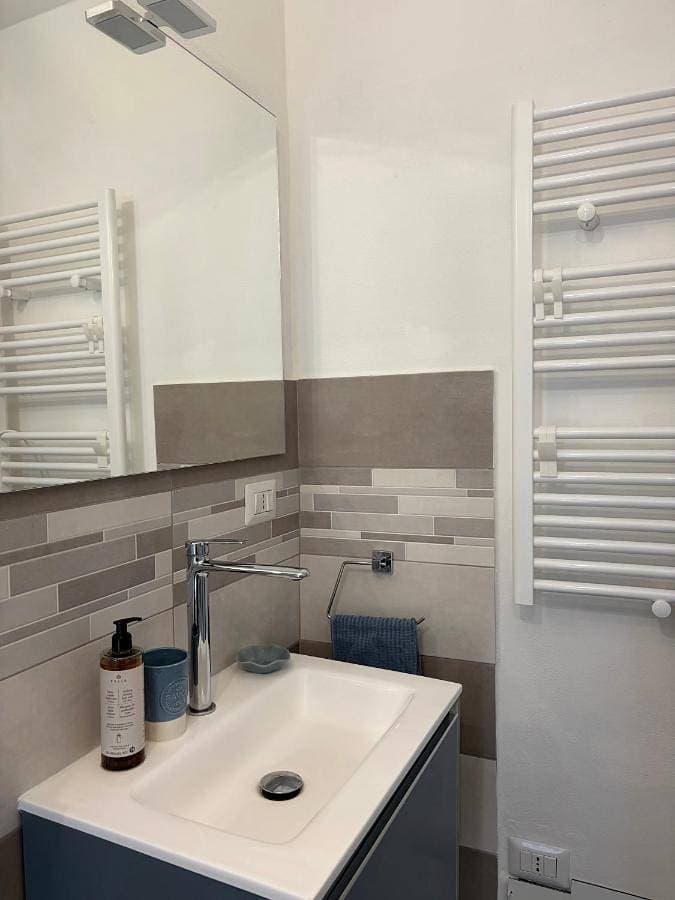 Foto 4 von 13: Studio Apartment