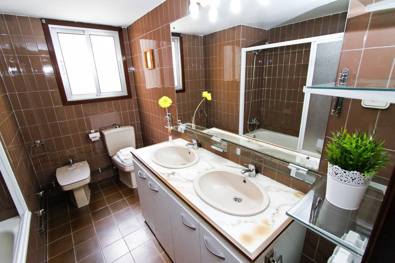 Foto 9 von 28: Ferienwohnung für 6 Personen mit Balkon