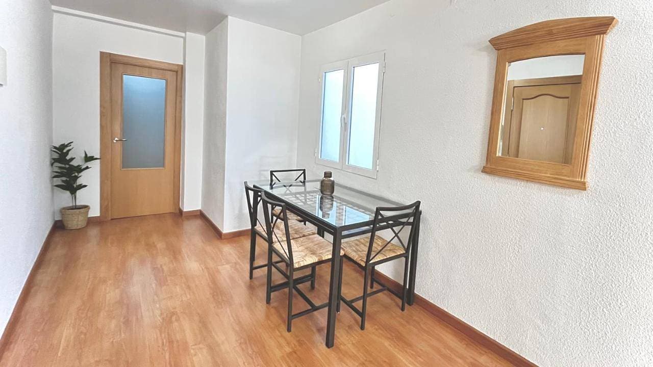 Foto 4 von 12: Two-Bedroom Apartment