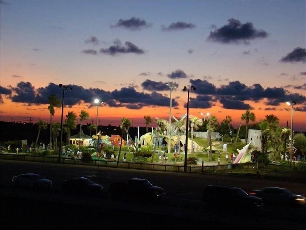 Foto 9 von 20: Palm Beach afforable Fun Getaway! Near Pirates Beach