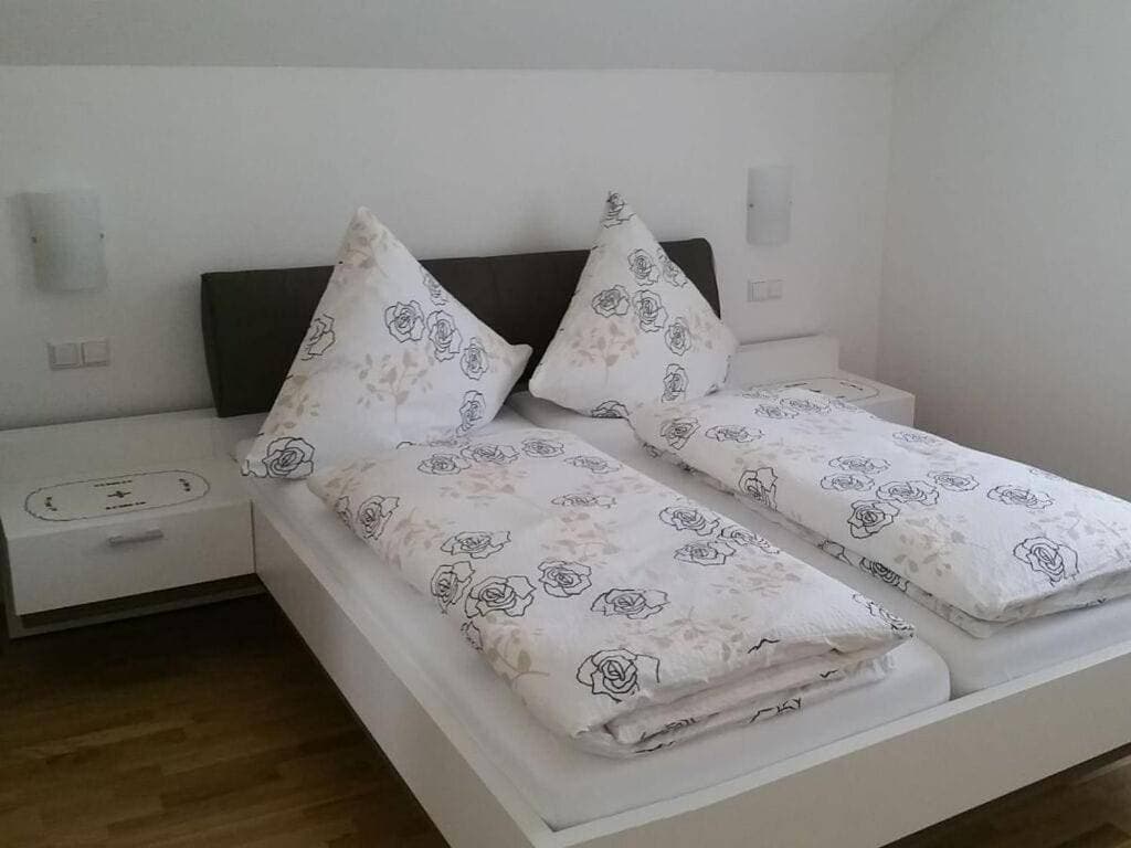 Foto 10 von 25: Three-Bedroom Holiday Home