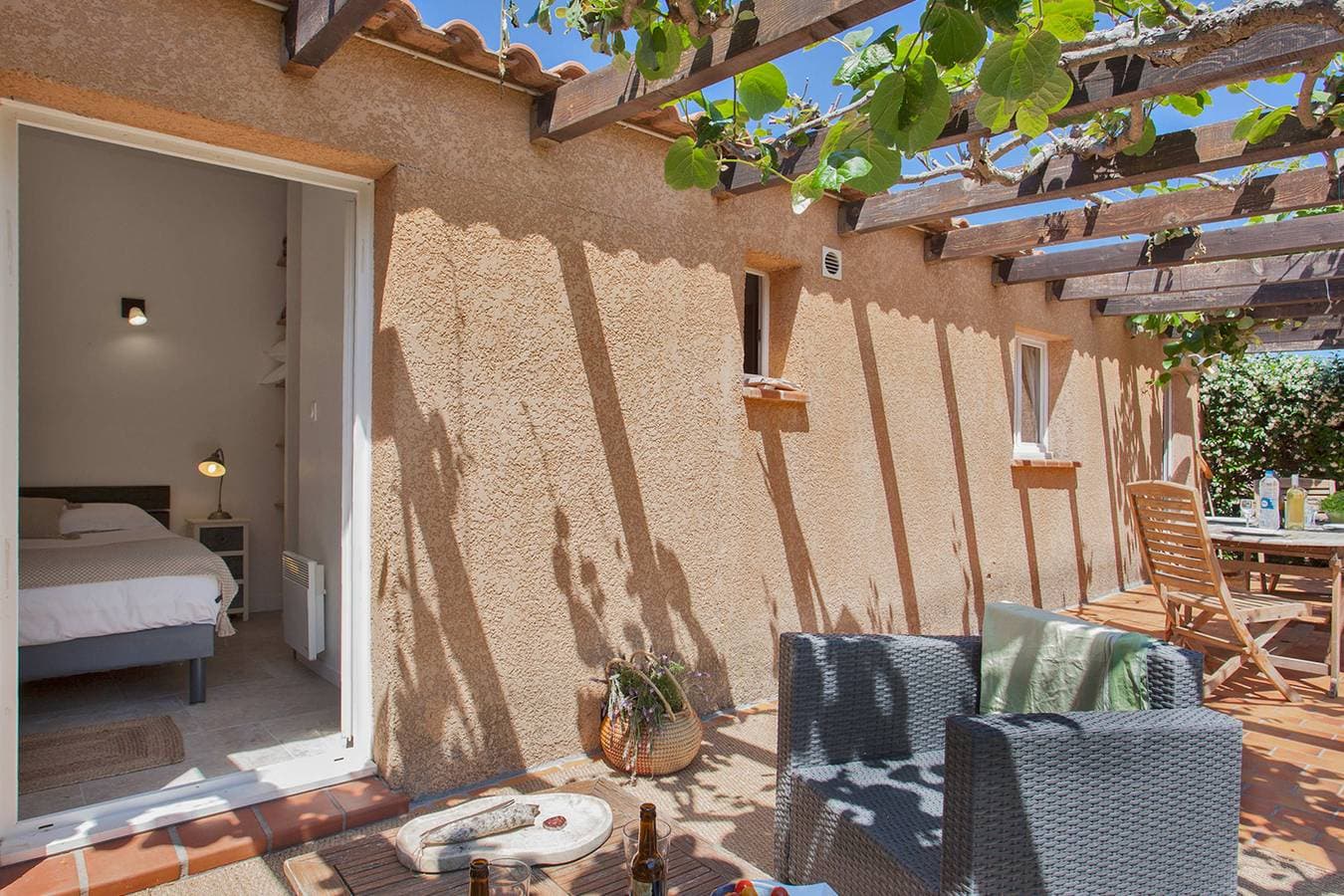 Foto 7 von 21: Villa für 4 Personen mit Pool