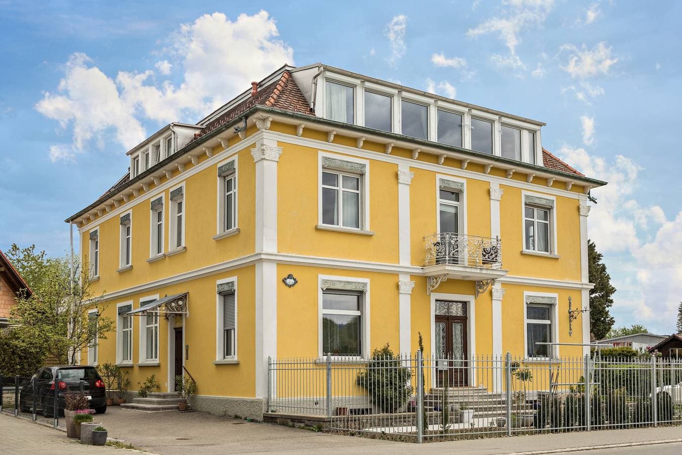Foto 2 von 21: Stilvolle Ferienwohnung "Tuna" in Altbau Villa, mit Blick auf die Berge