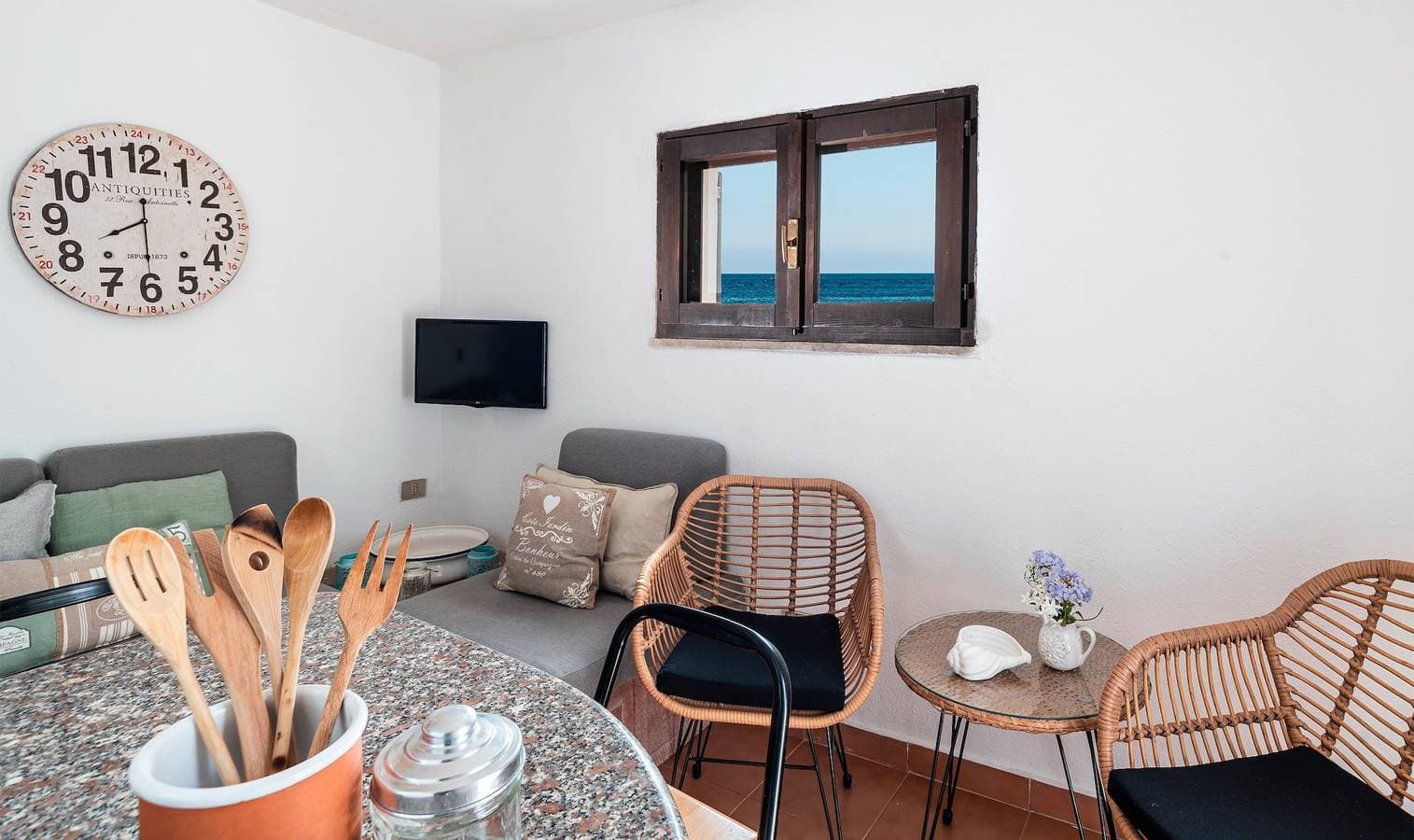 Foto 9 von 20: Ferienwohnung 'Nido 4' mit Meerblick, Wi-Fi und Klimaanlage