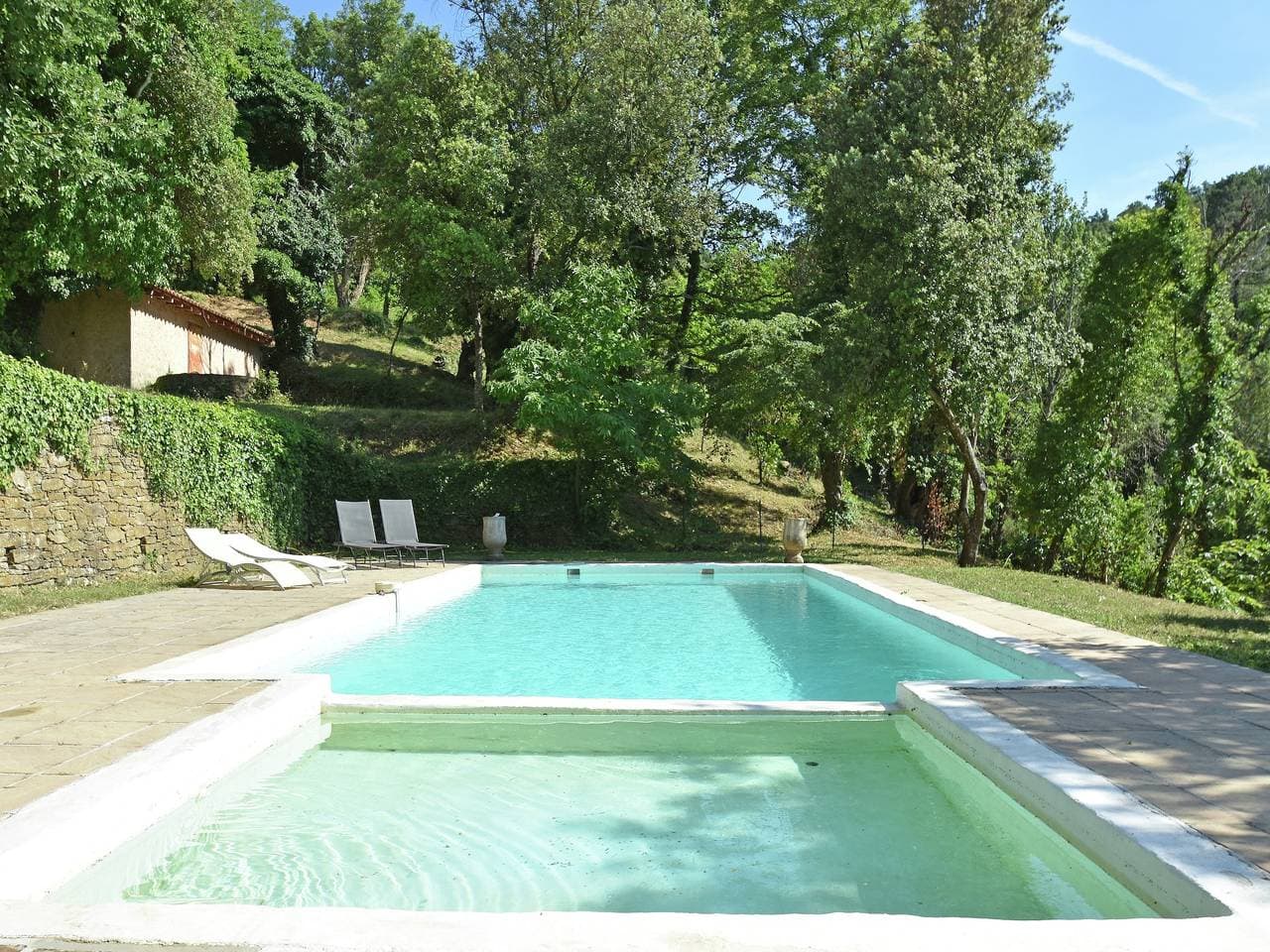 Foto 4 von 41: Großes Ferienhaus mit Pool im Var.