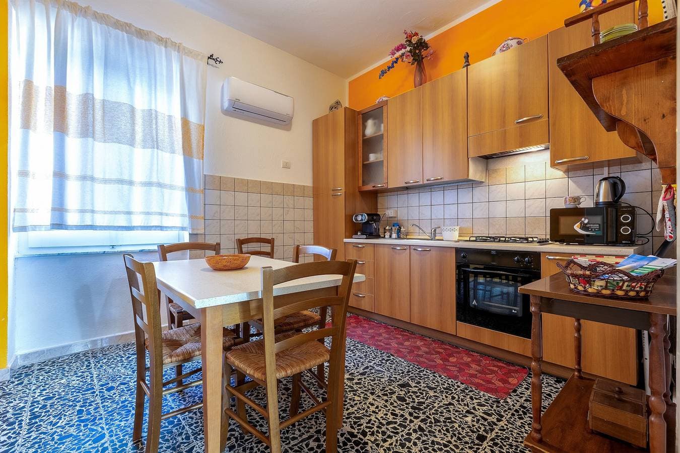 Foto 5 von 35: Apartment 'Maria- Castelsardo' mit Bergblick, WLAN und Klimaanlage