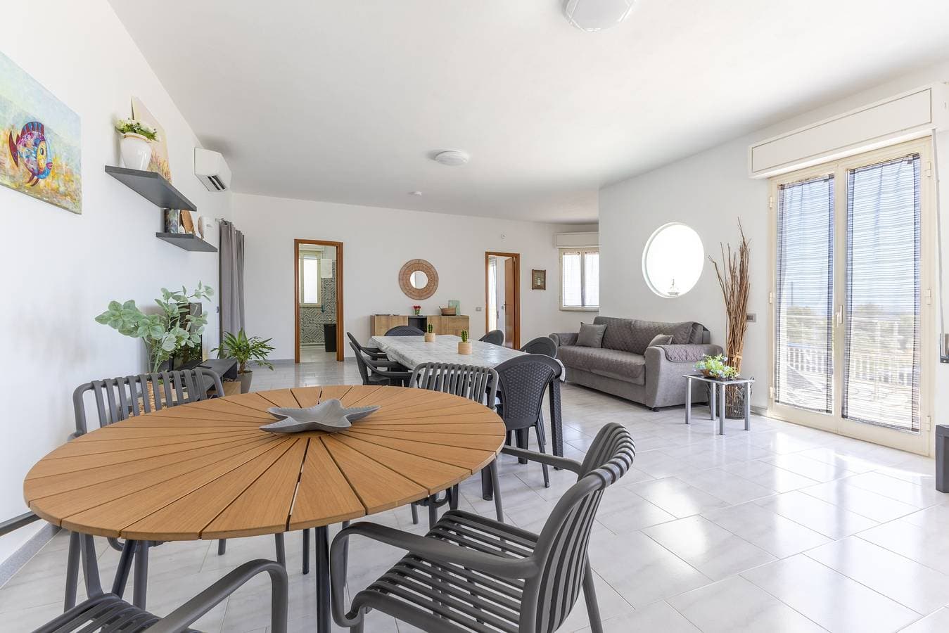 Foto 2 von 26: Villa 'Primavera' mit Meerblick, privater Terrasse und Klimaanlage