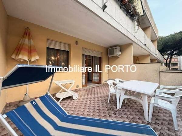 Foto 3 von 15: Apartment with Balcony