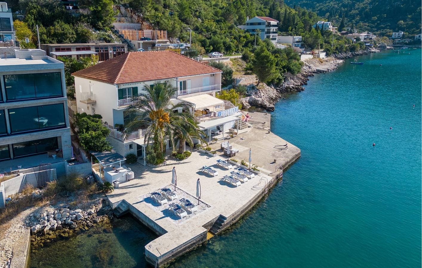 Gemütliche 300 m zum Strand: Klimatisierte Wohnung mit Terrasse und Parkplatz 1