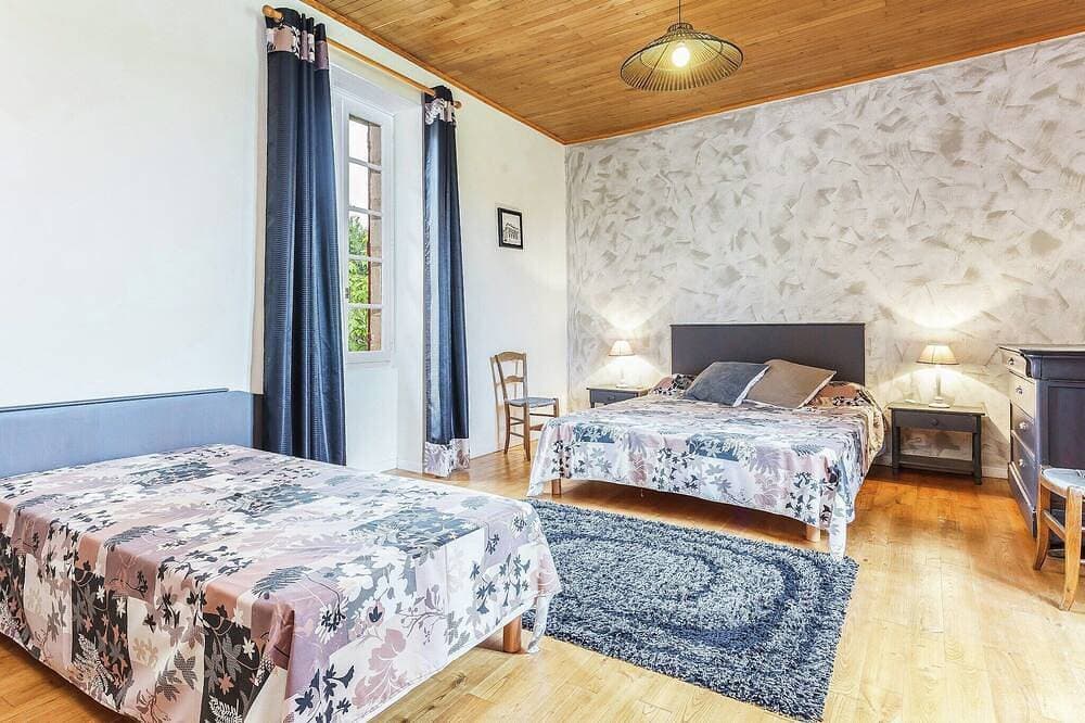 Foto 9 von 30: Komfortables Ferienhaus mit privatem Pool