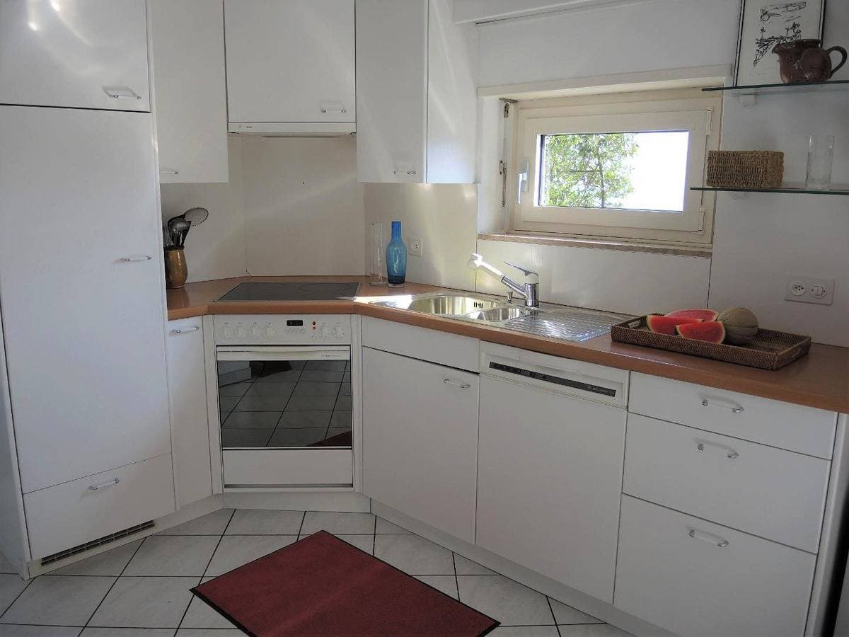 Foto 5 von 30: Sympathisches Ferienhaus mit grosser Terrasse, Panoramablick und Ganztagssonne