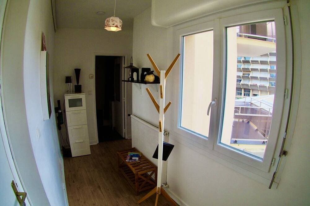 Foto 11 von 12: 38m2 studio with balcony next to Rochebonne beach in St Malo, Brittany