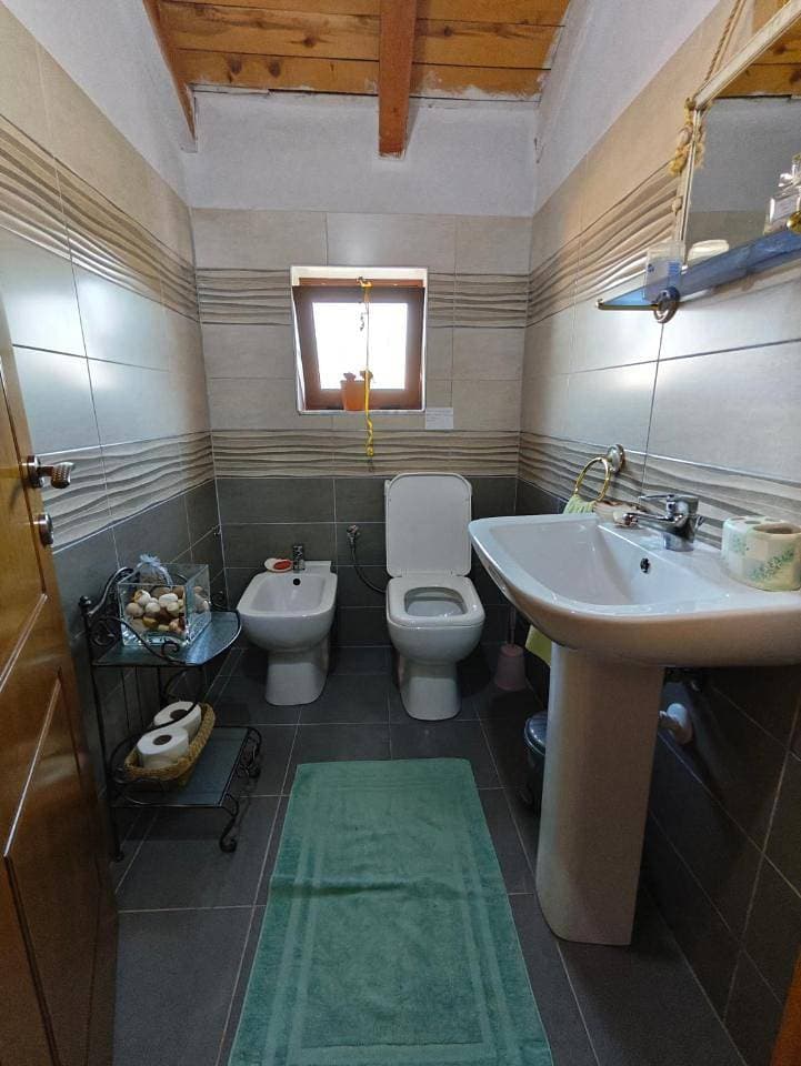 Foto 8 von 19: Double Room with Shared Bathroom
