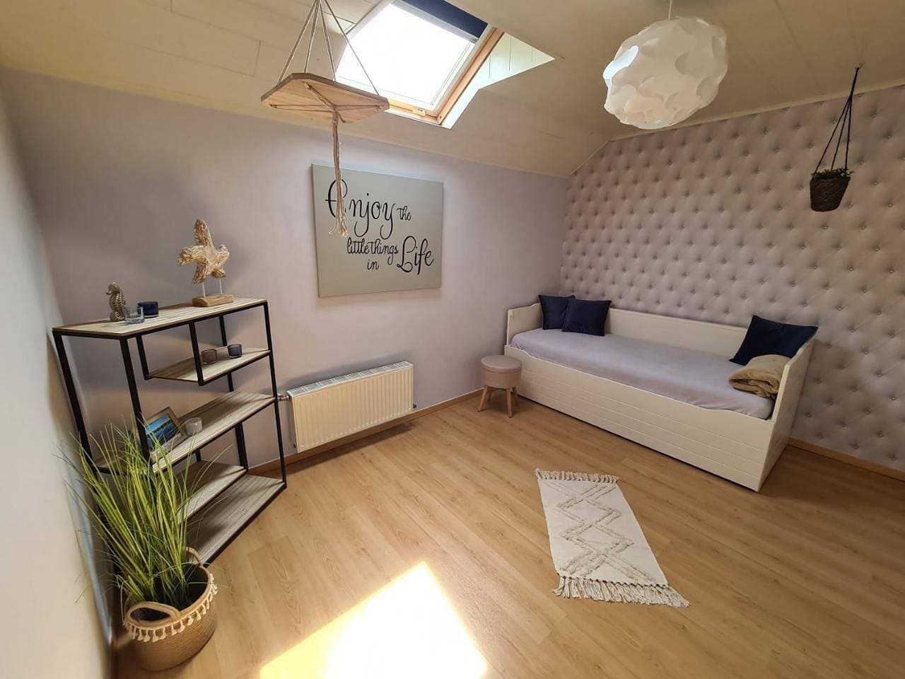 Foto 9 von 13: Three-Bedroom House