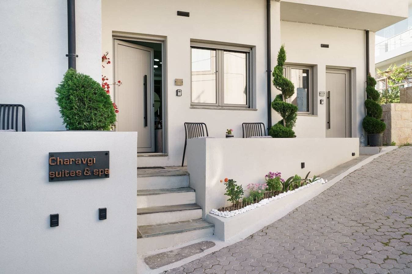 Foto 12 von 50: New Seaview Suite w/ Jacuzzi, 40 m to Beach & Shops