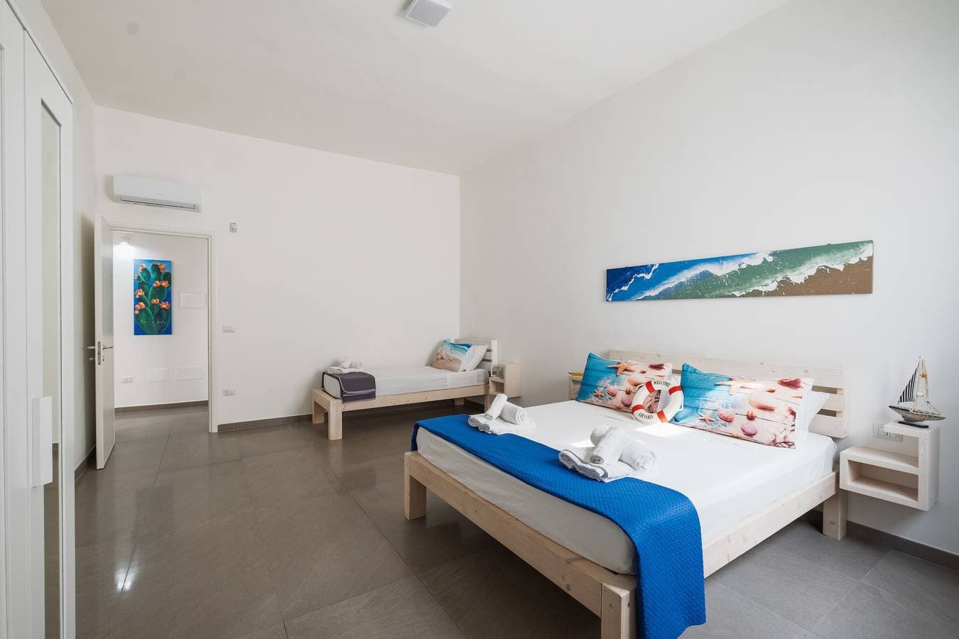 Foto 11 von 30: Mirèa – Luxuriöse Küstenvilla mit Gemeinschaftsgarten, WLAN und Klimaanlage