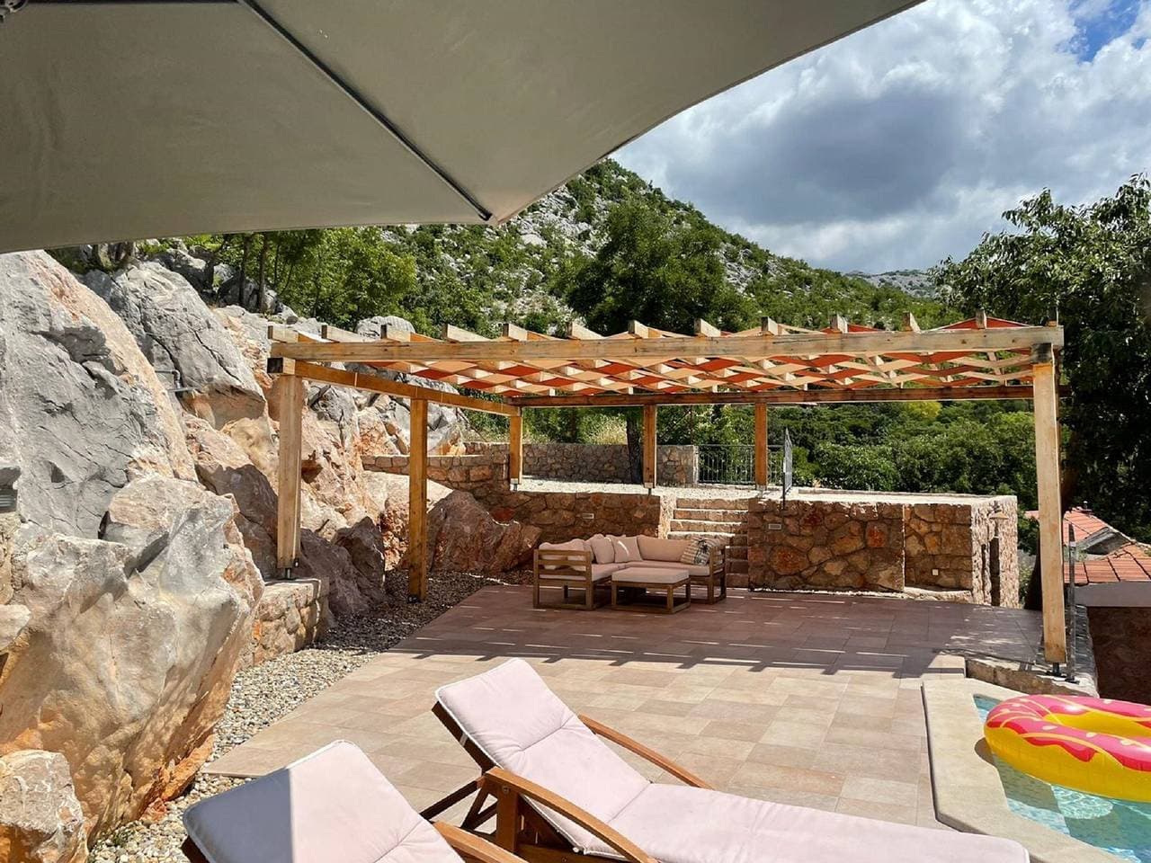 Foto 2 von 27: Ferienhaus in Starigrad mit Meerblick