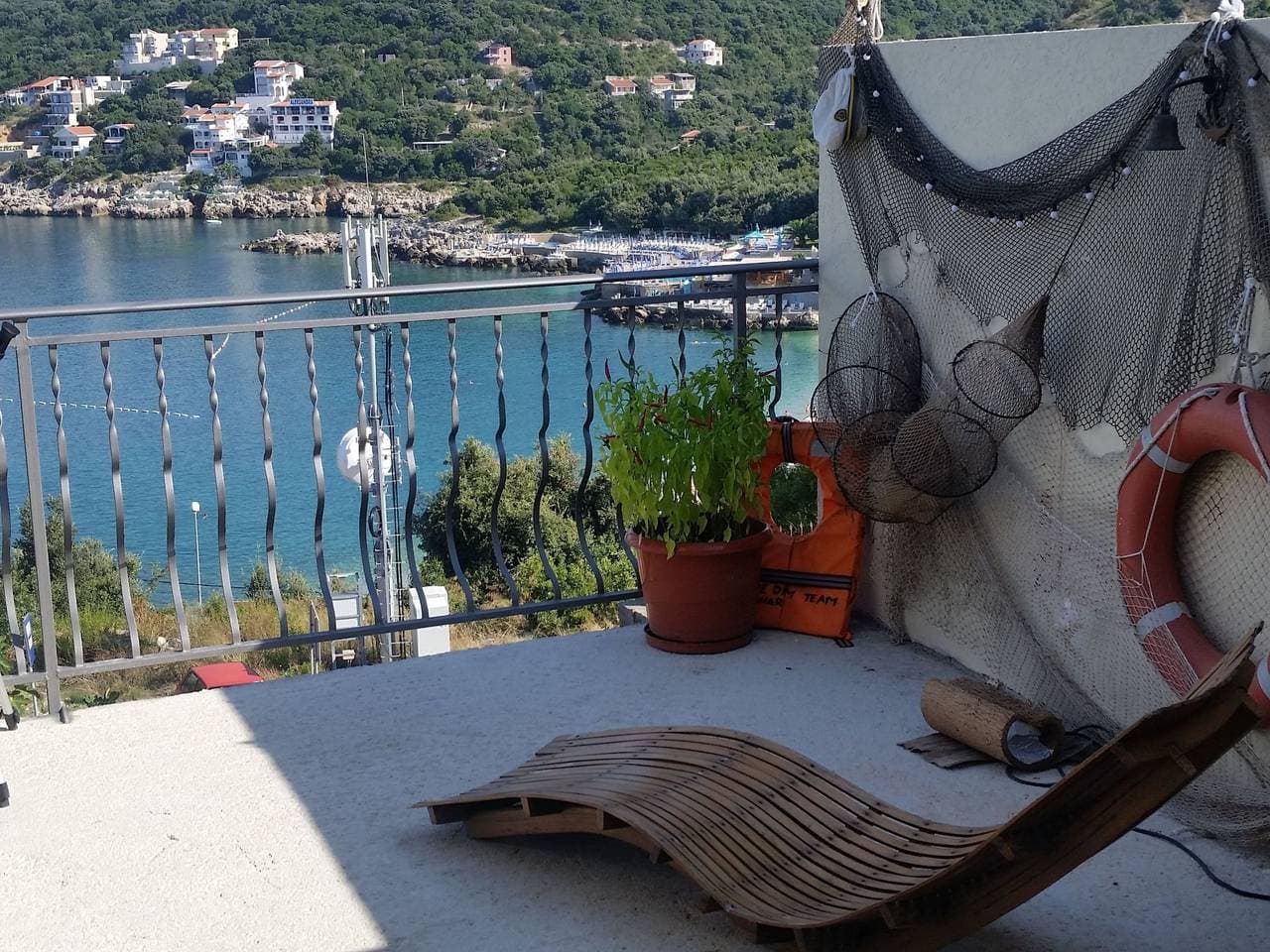 Foto 6 von 55: Gemütliche Wohnung mit Meerblick vom Balkon aus