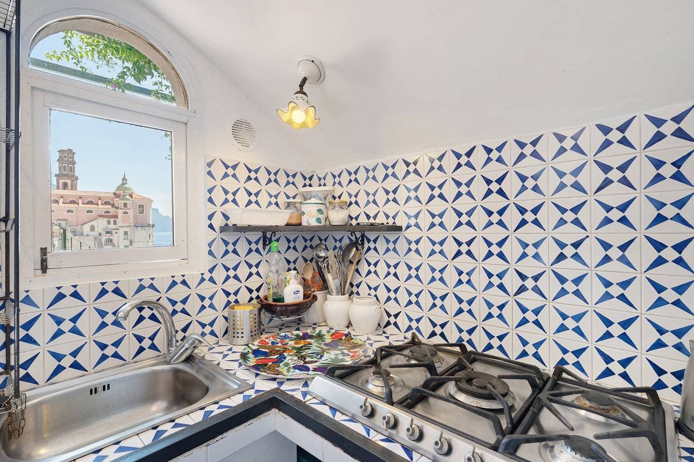 Foto 9 von 43: Appartamento La Casa Del Giudice Amalfi-Küste mit Meerblick, privater Terrasse und WLAN