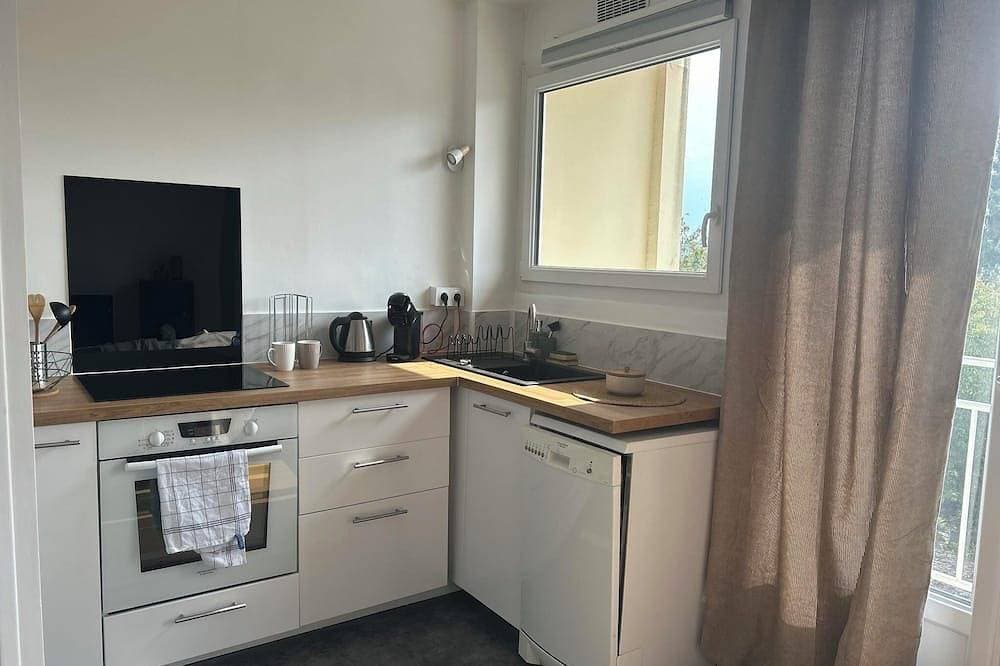 Foto 9 von 15: \"Bellevue - 35 m2 - parking - 10 min downtown - Normandy - Saint Lô