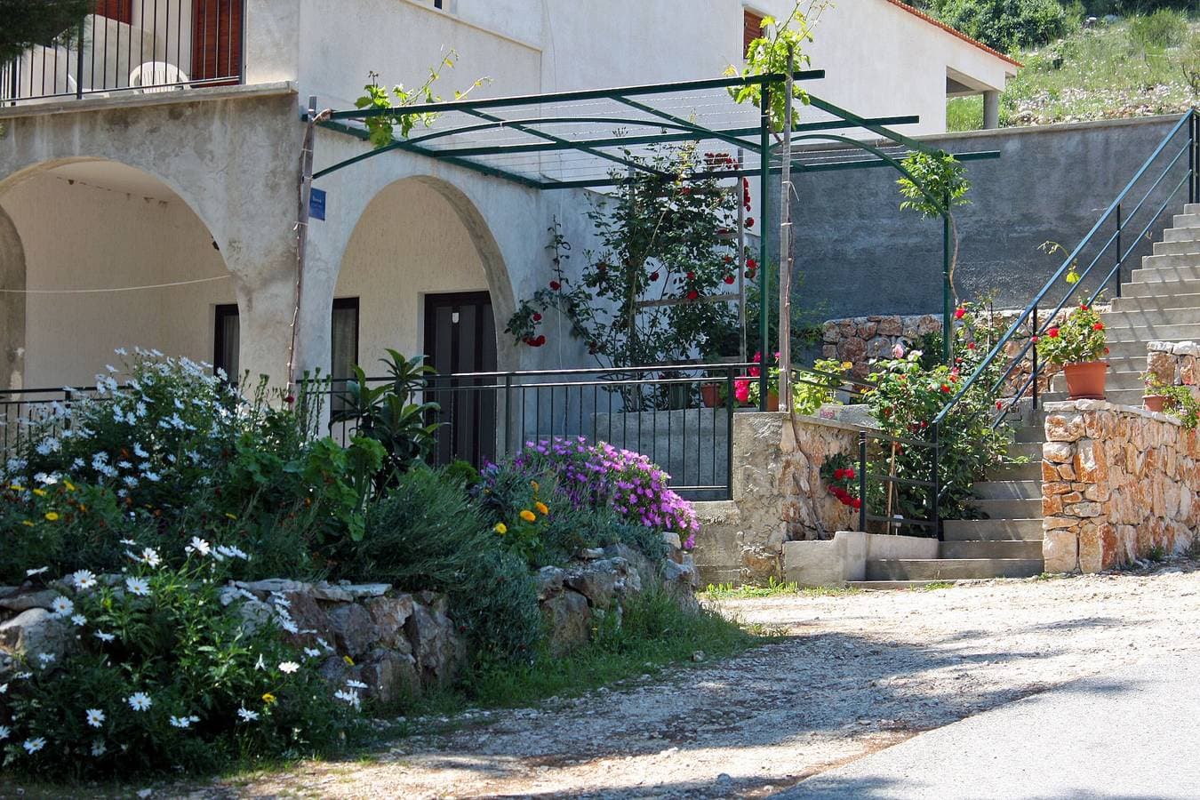 Foto 4 von 25: 1-Zimmer-Ferienwohnung mit Balkon Bucht Saplunara, Mljet A-4923-a