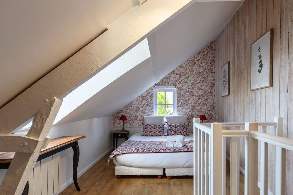 Foto 4 von 23: Le Cottage de La Maison Saint Léonard | Schöner Gemeinschaftsgarten im Herz