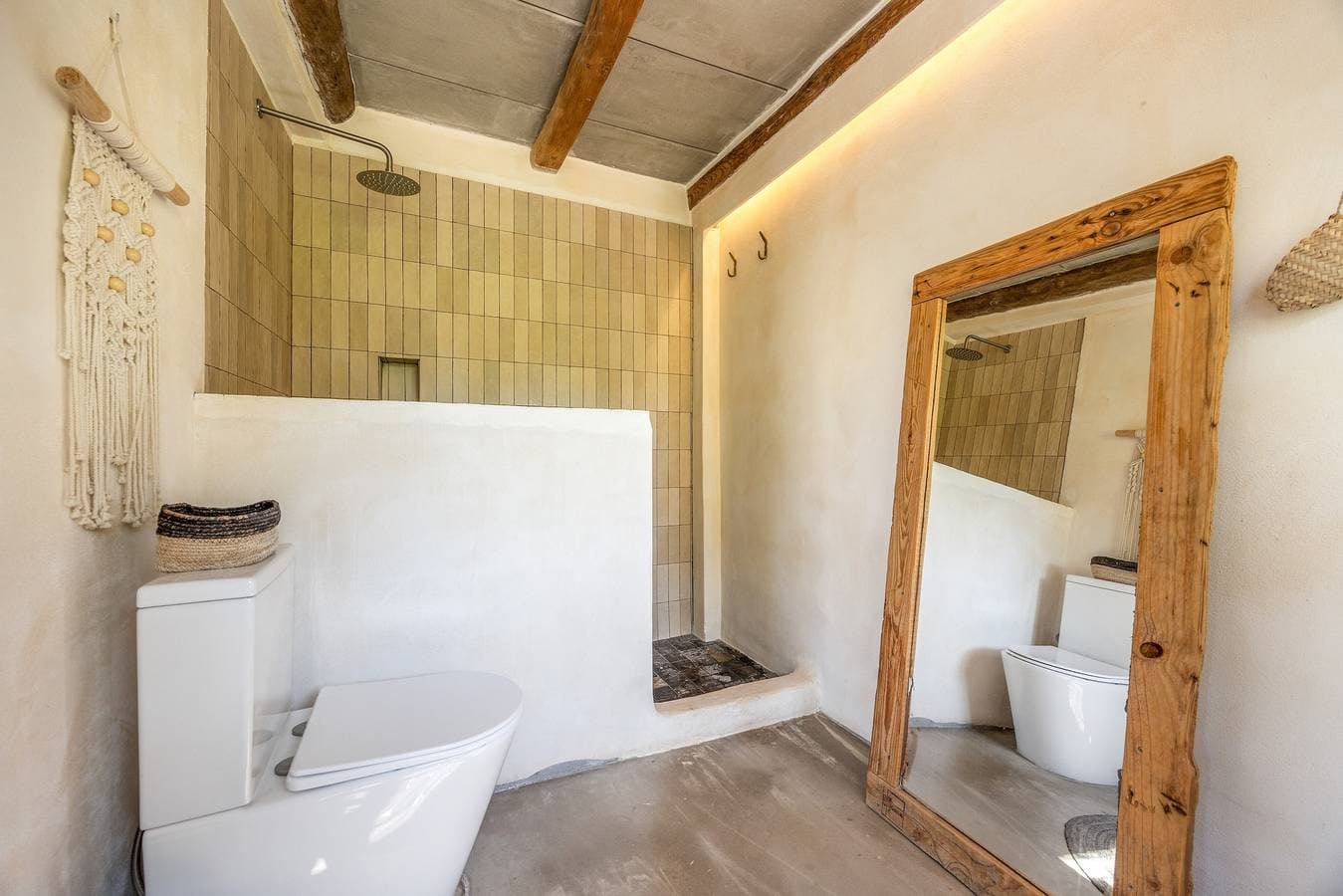 Foto 13 von 30: Landhaus 'Sa Caseta Mallorca Studio' mit Bergblick, Gemeinschaftspool und WLAN