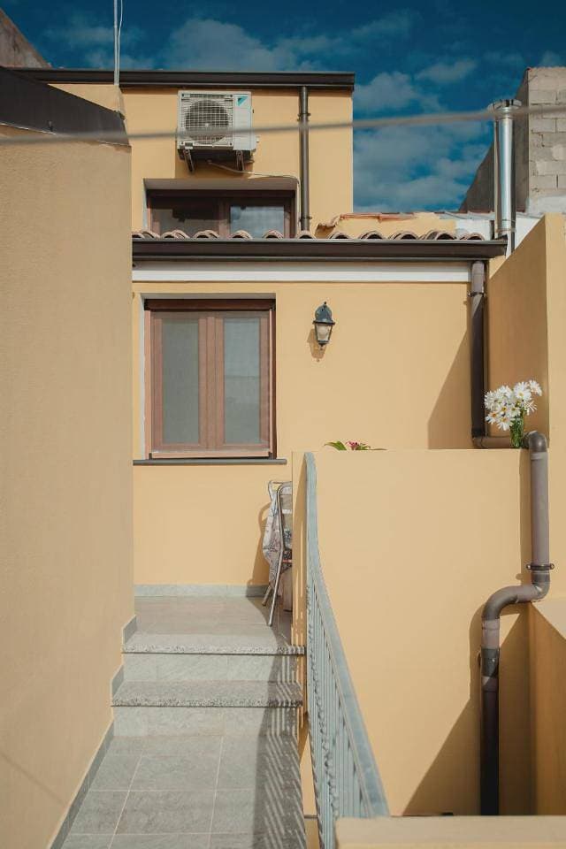Foto 12 von 32: Apartment with Balcony