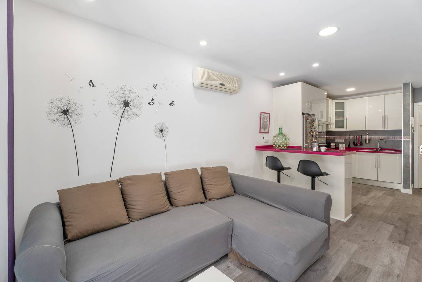 Foto 10 von 35: Ferienwohnung 'Apto Jardin Del Sol Beach' mit Gemeinschaftspool, Wi-Fi und Klimaanlage
