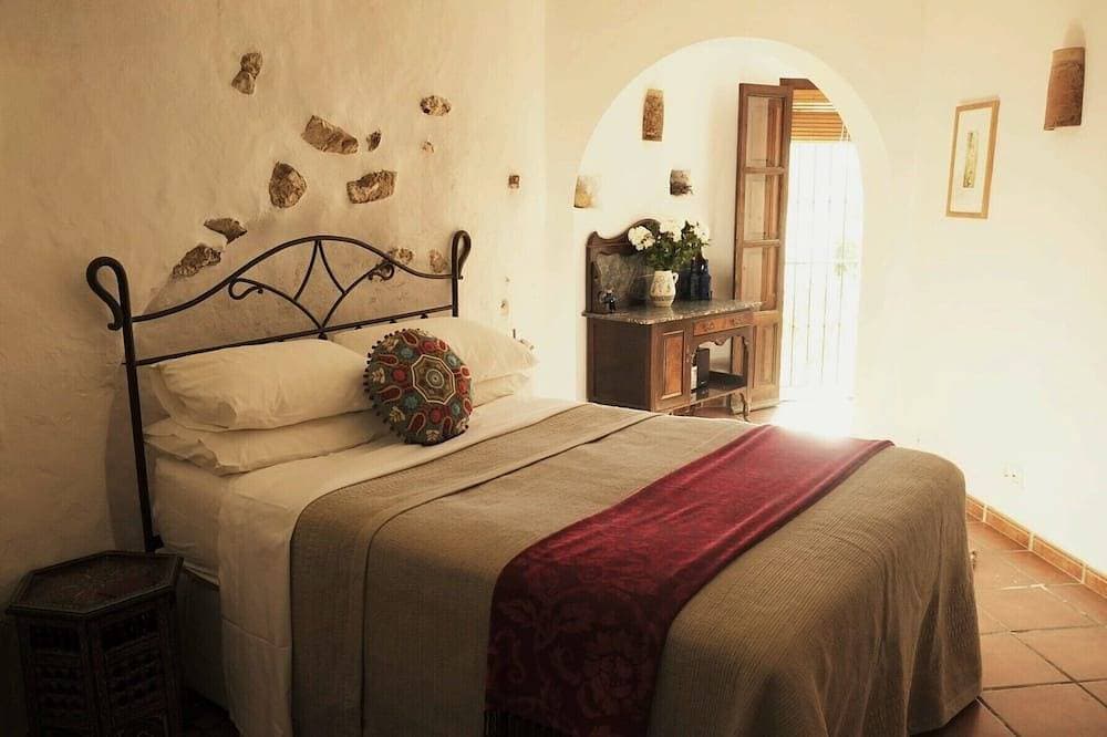 Dorfhaus mit privater Sonnenterrasse 1