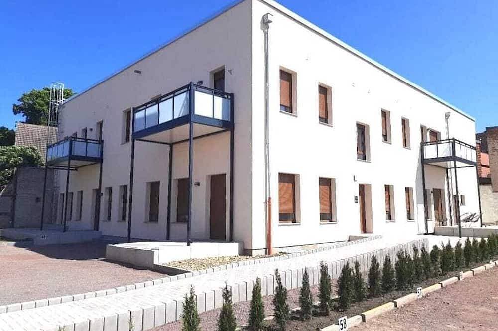 DesignSuite I Fahrstuhl I Balkon 1