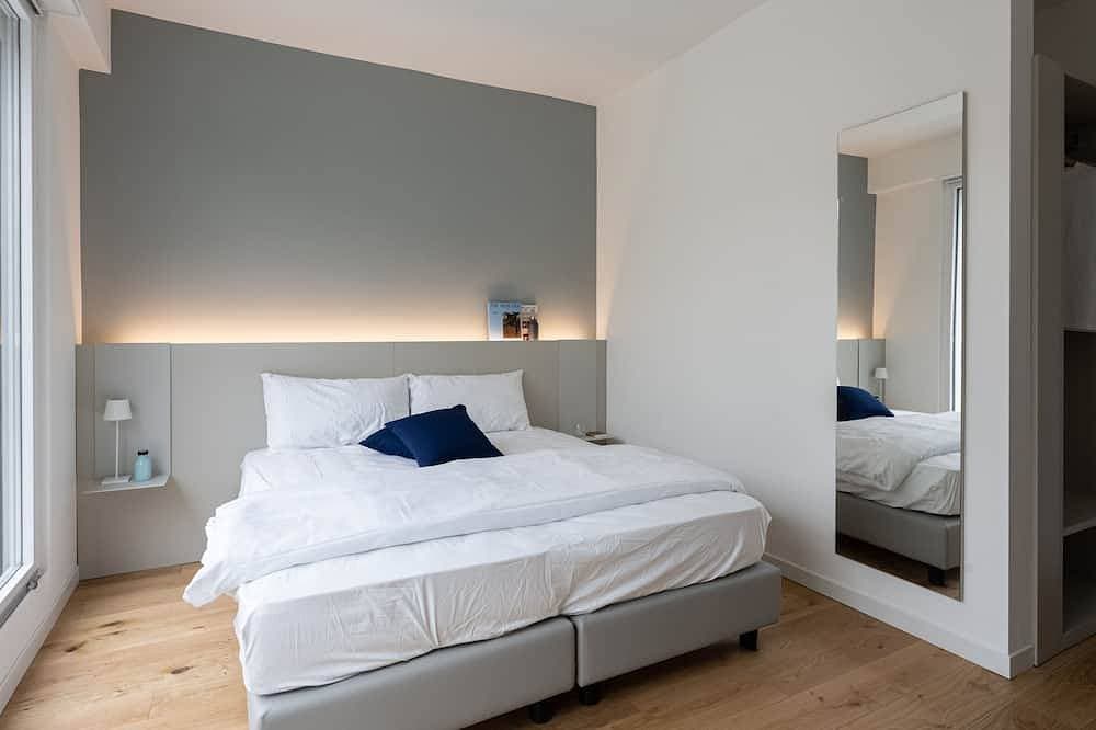 Foto 3 von 30: Doppelzimmer-Komfort-Ensuite mit Dusche-Strassenblick