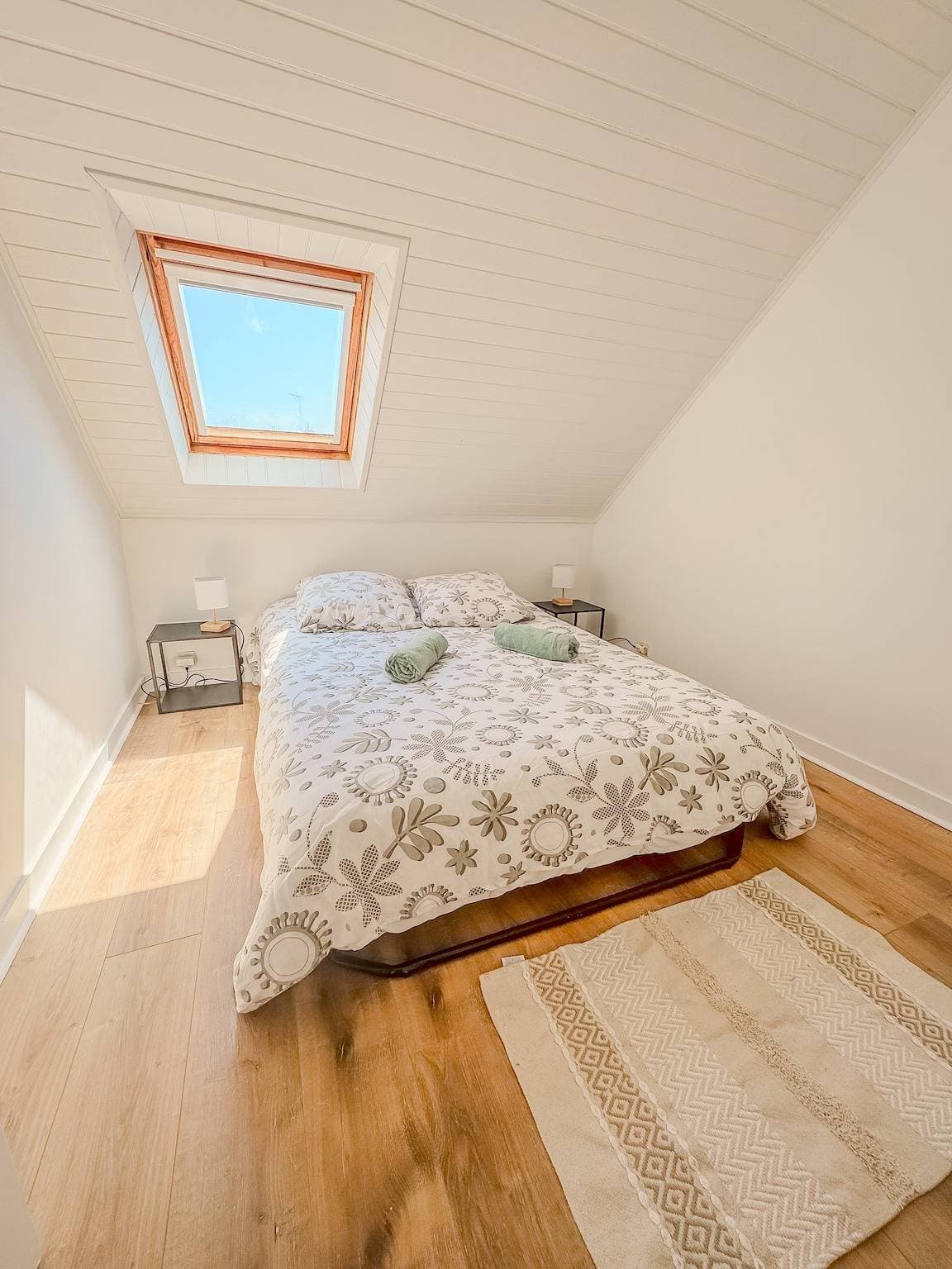 Foto 11 von 33: Renoviertes Familienhaus, 50 m vom Meer – 4 Schlafzimmer, Garten, Strände zu Fuß erreichbar!