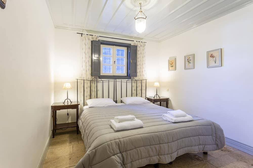 Foto 4 von 28: Spetses, neu gebaute Villa mit privatem Schwimmbad und Panoramablick aufs Meer