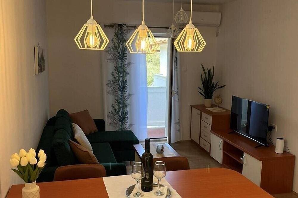 Foto 10 von 30: Ein-Zimmer-Apartment mit Balkon A2
