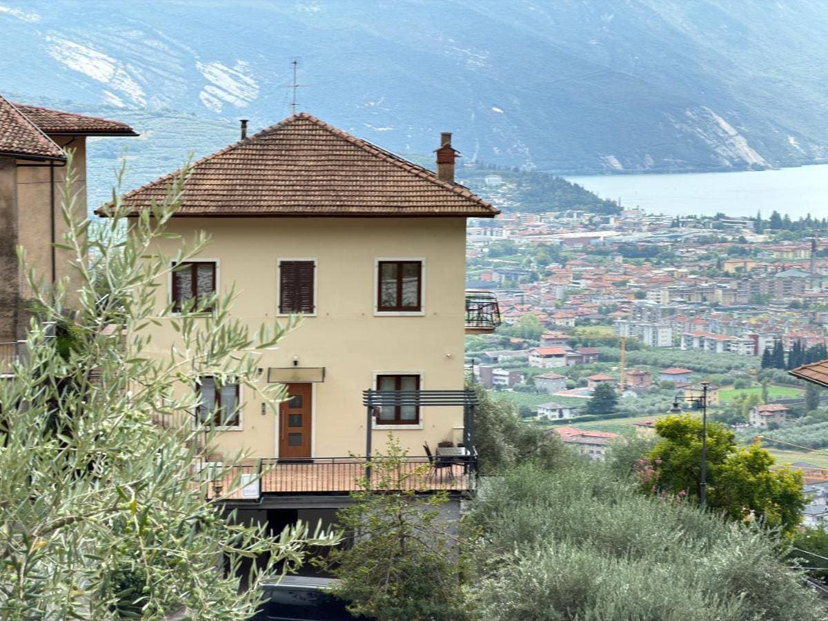 Garda View Apartment 1