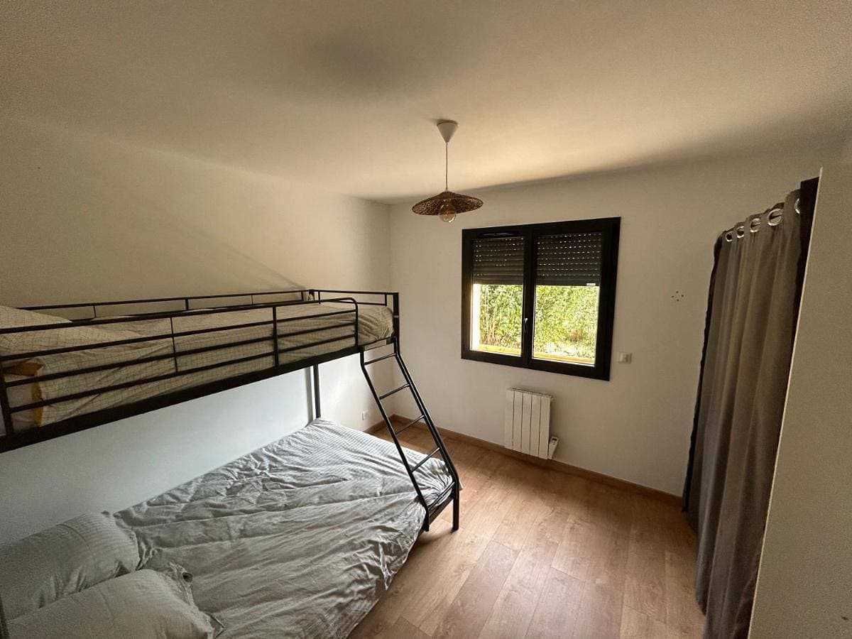 Foto 4 von 18: Three-Bedroom House