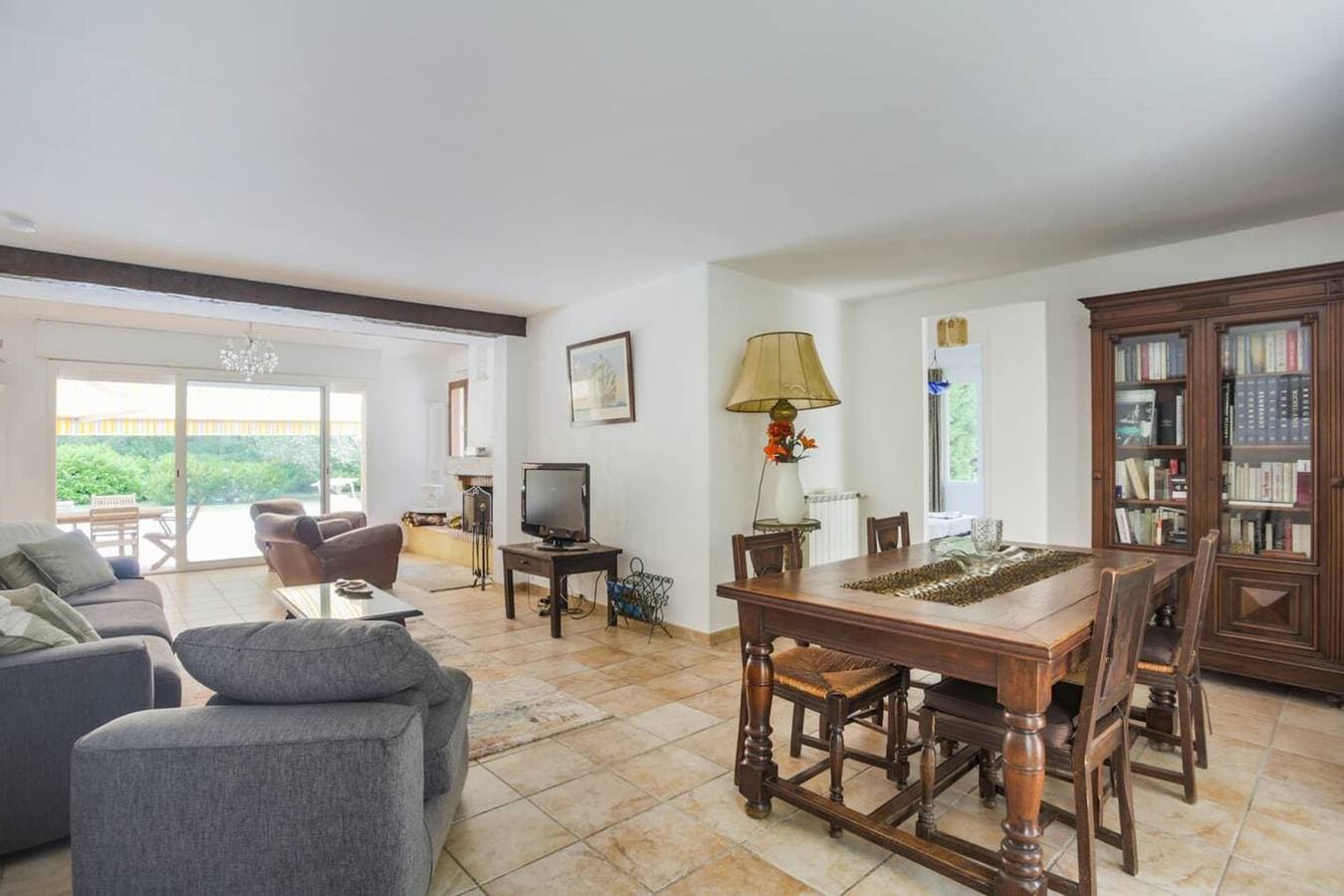 Foto 6 von 29: Villa für 6 Personen mit Pool