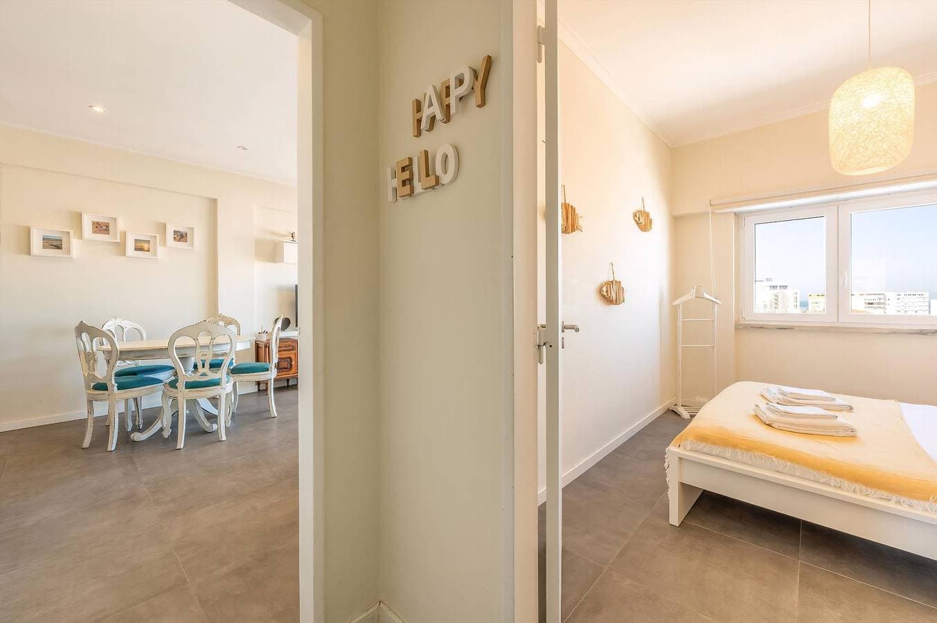Foto 12 von 32: Ferienwohnung für 4 Personen mit Balkon