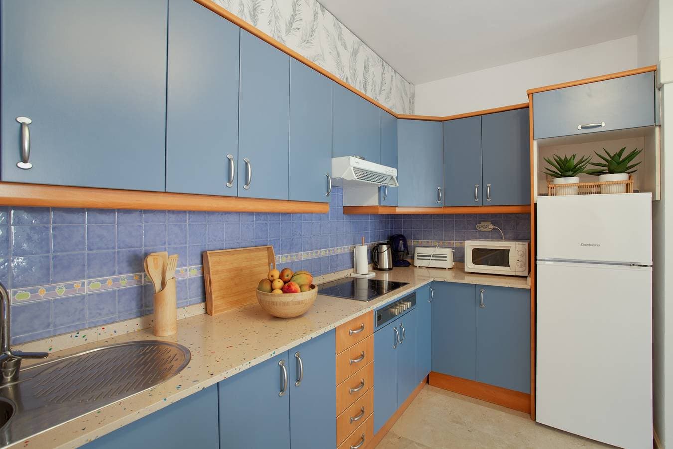 Foto 7 von 25: Ferienwohnung 'Mangueros Suite 18 Puerto de Mogán' mit Bergblick und Gemeinschaftspool