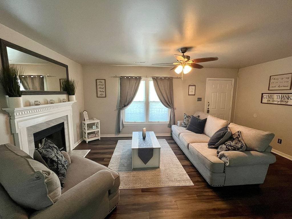 Clean, Quiet, & Cozy Ashland Home 1