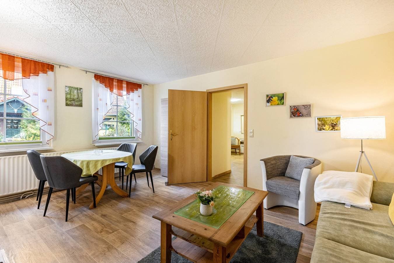 Foto 4 von 26: Ferienhaus in Wald- und Seenähe