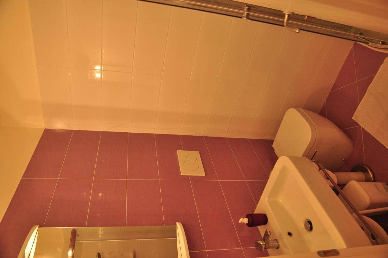 Foto 9 von 14: Double Room with Private Bathroom