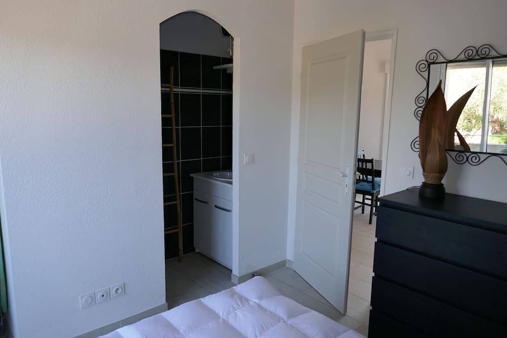 Foto 6 von 30: Wohnung T2,40 m2, klimatisiert, 3 Terrassen, 350 m vom Strand entfernt. Privatparkplatz.