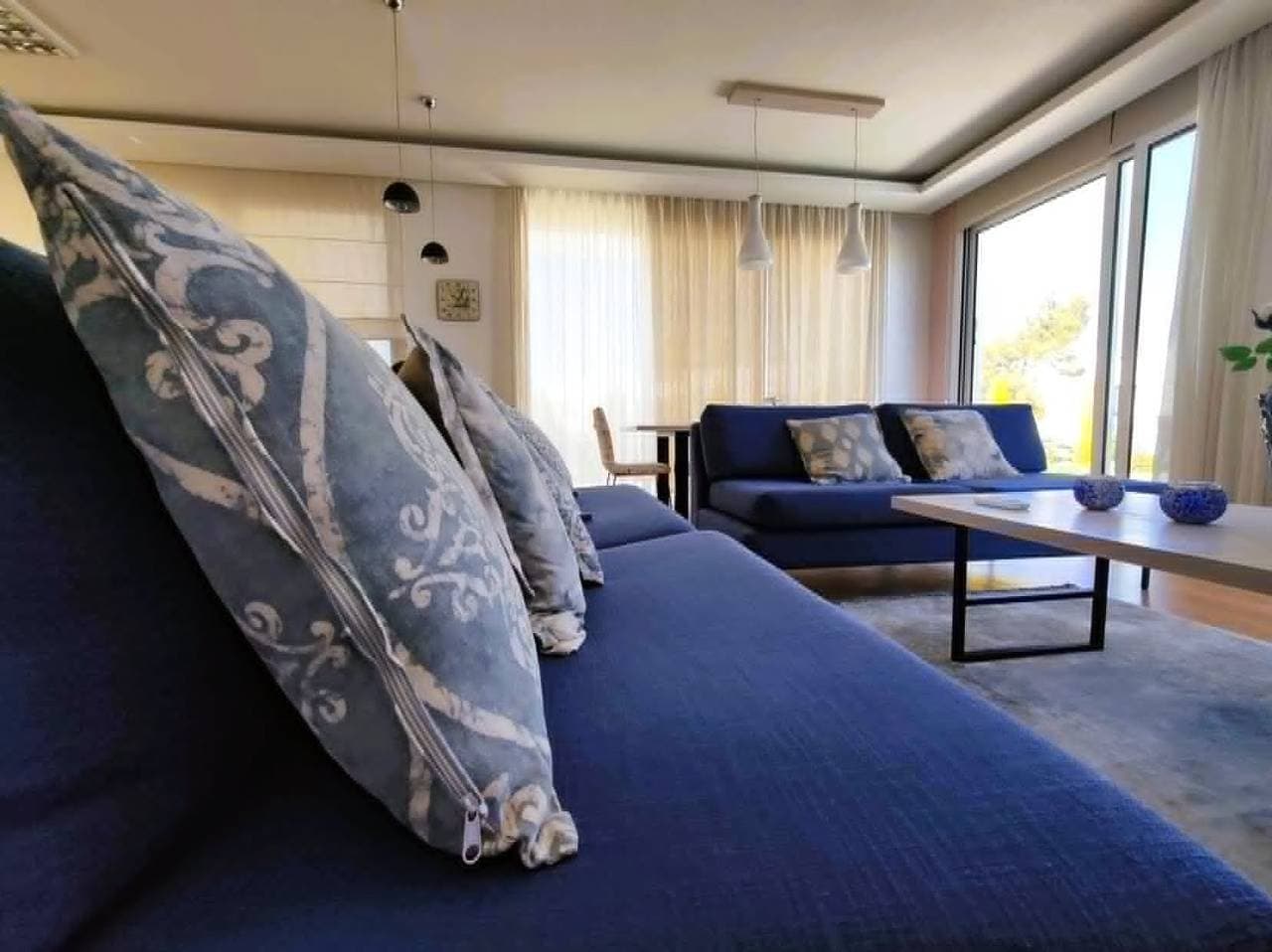 Foto 7 von 26: 4-Bett-Villa mit privatem Pool und Meerblick