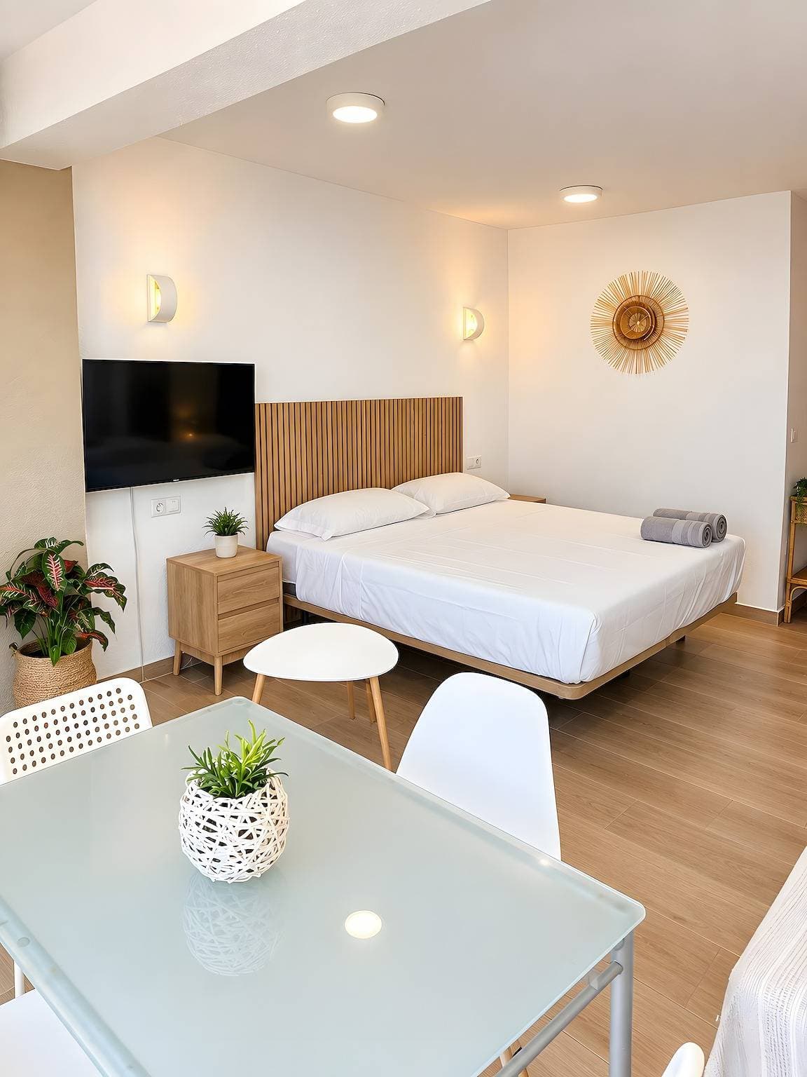 Foto 1 von 28: Studio-Apartment 'Sol Y Breeze' mit Meerblick, WLAN und Klimaanlage