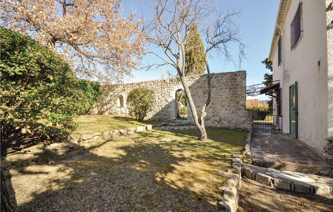 Foto 7 von 29: Stilvolle 135qm Cabris Apt: Pool, Terrasse, Parkplatz & WiFi!