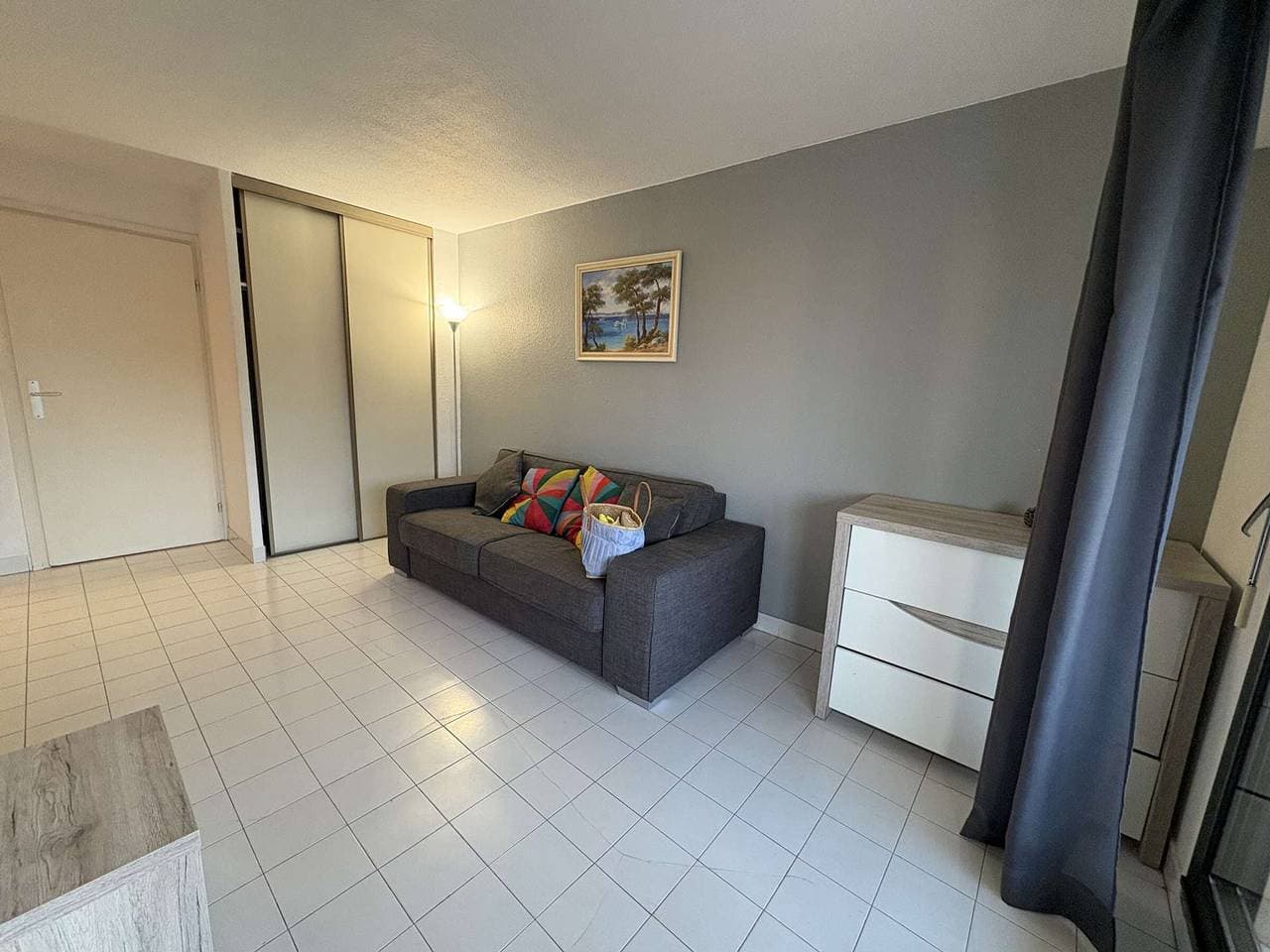 Foto 4 von 20: Studio Kabine in Strandnähe, 4 Schlafplätze, Terrasse, Fréjus, 3. Etage